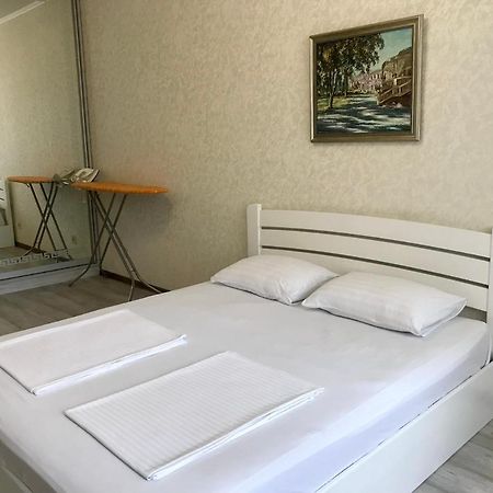 Apartments & Vernissage On Kostandi Odessa Zewnętrze zdjęcie