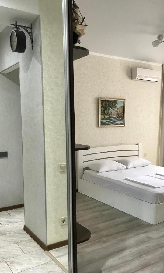 Apartments & Vernissage On Kostandi Odessa Zewnętrze zdjęcie